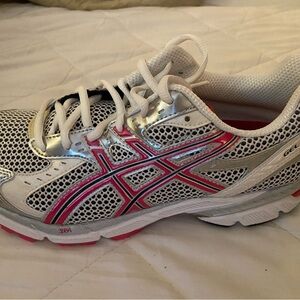 NWT ASICS Gel-1160 Women's Sneakers - White, Pink and Silver